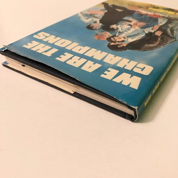 Vintage 1978 We Are The Champions by Sean McCann Hodder and Stoughton HC  Book - Picture 5 of 16